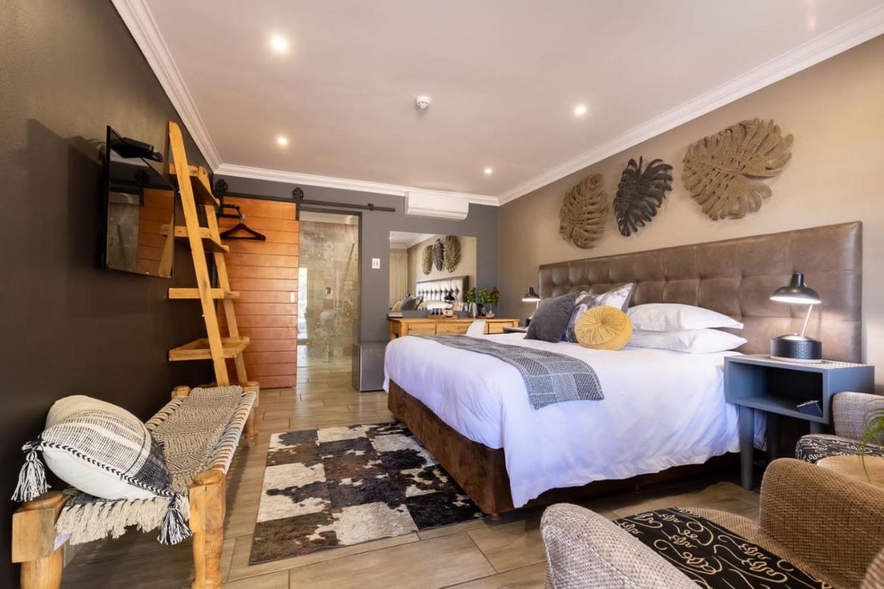 Lowveld Living Guesthouse Mbombela Exterior foto